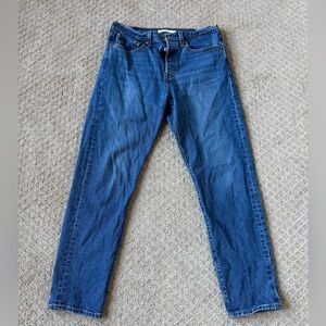 Women’s Levi’s Jeans